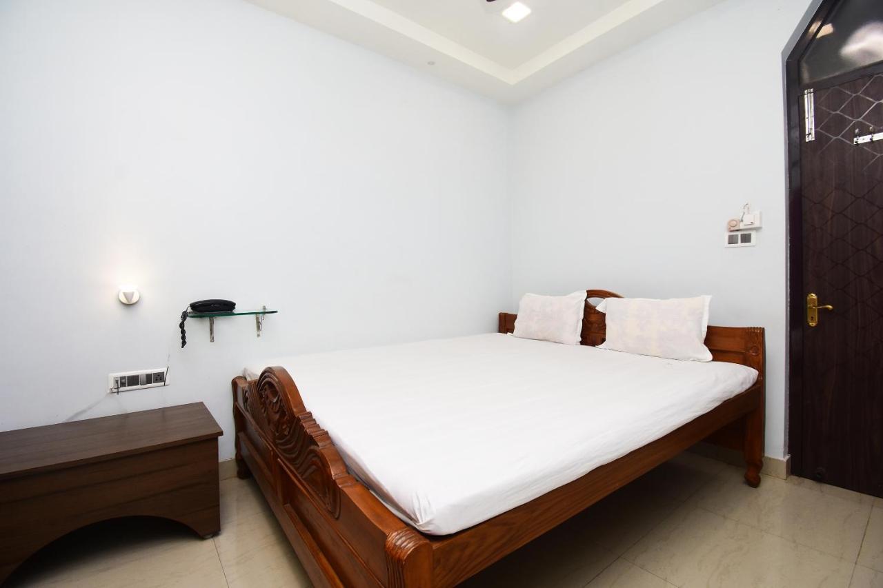 Spot On 45344 Loknath Tower Spot Hotel Krishnanagar Exterior photo